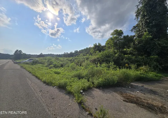 image of 44573 Veterans Memorial Hwy, Dryden, VA 24243 | MLS# 1351660