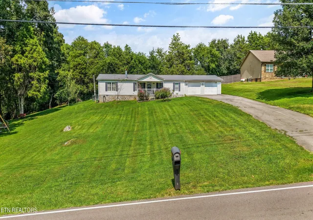 3rd image of 3053 New Blockhouse Rd, Maryville, TN 37803 | MLS# 1352435
