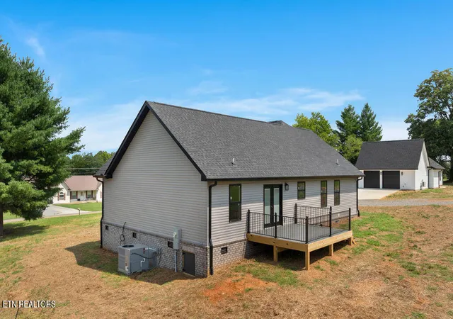 39th image of 1124 Ruby Wy, Greenback, TN 37742 | MLS# 1351725