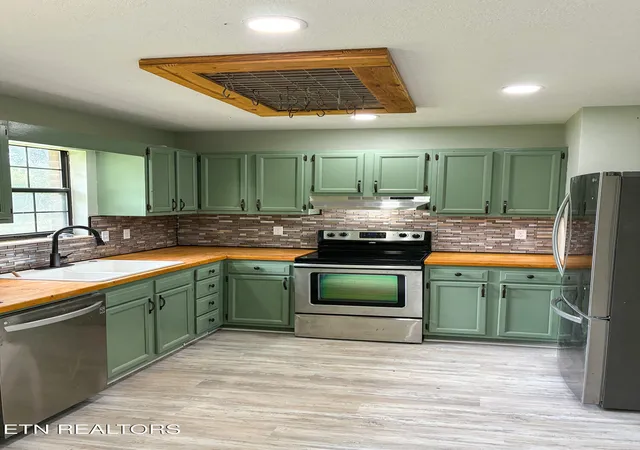Photo 4 of Sale Pending at 514 Betty Lou Dr, New Market, TN 37820 | MLS# 1351865 | Listing updated on 2026-08-30