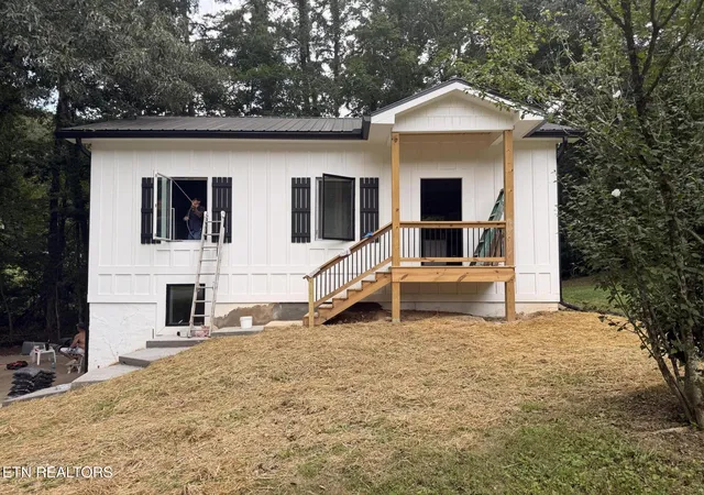 1st image of 329 Old Emory Rd, Clinton, TN 37716 | MLS# 1351990