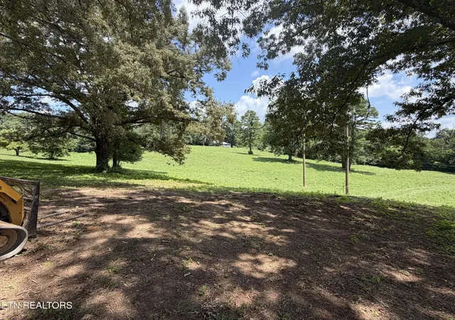 Photo 3 of Single family home for sale at 861 Dalton Rd, New Market, TN 37820 | MLS# 1351765 | Listing updated on 2026-09-21