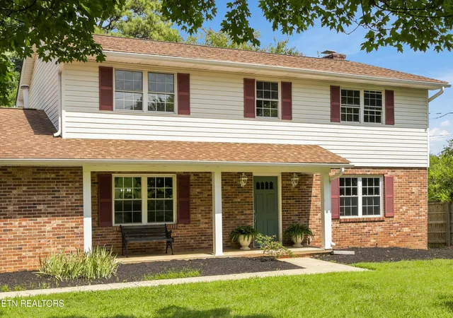 3rd image of 340 Mcfee Rd, Farragut, TN 37934 | MLS# 1352313