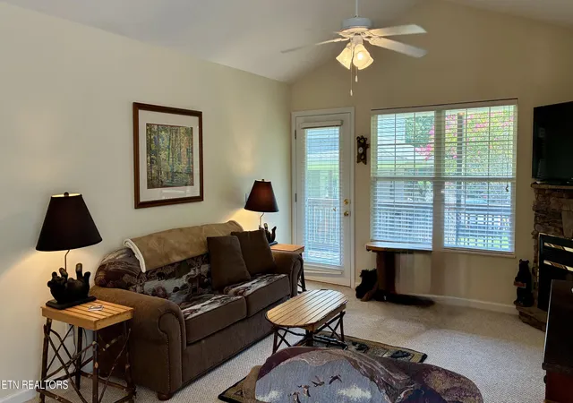 4th image of 2708 Cobblestone Dr, Pigeon Forge, TN 37863 | MLS# 1351994