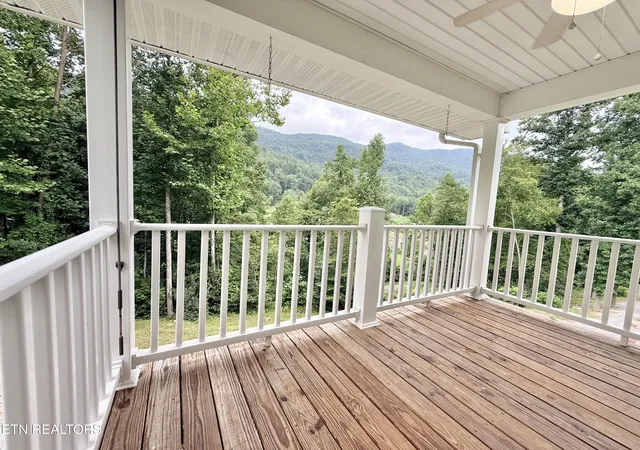 image of 161 Slowpoke Tr, Dryden, VA 24243 | MLS# 1351775