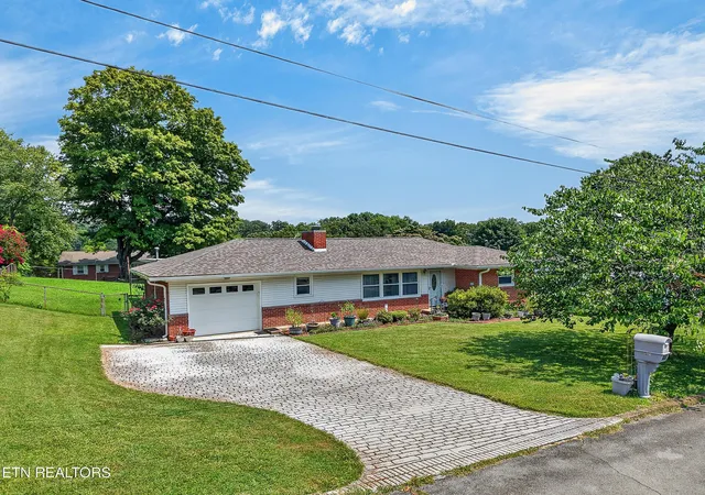 2nd image of 509 Scenic Dr, Clinton, TN 37716 | MLS# 1351939