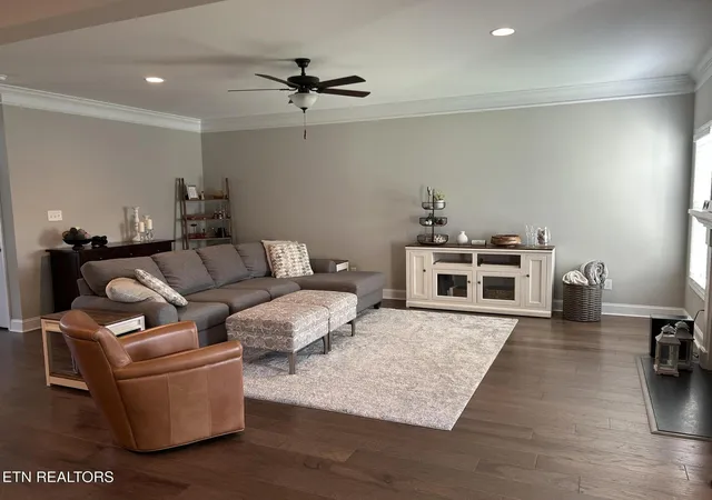 Photo 3 of Single family home for sale at 2834 Surfside Shrs Ln #3, Knoxville, TN 37938 | MLS# 1351931 | Listing updated on 2026-08-16