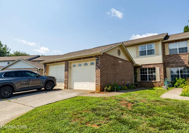 1st image of 1722 Colony Square Dr, Maryville, TN 37801 | MLS# 1351903