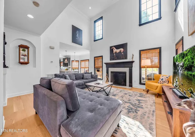Photo 4 of Single family home for sale at 436 Laurel Ridge Ln, Knoxville, TN 37922 | MLS# 1352168 | Listing updated on 2026-09-17