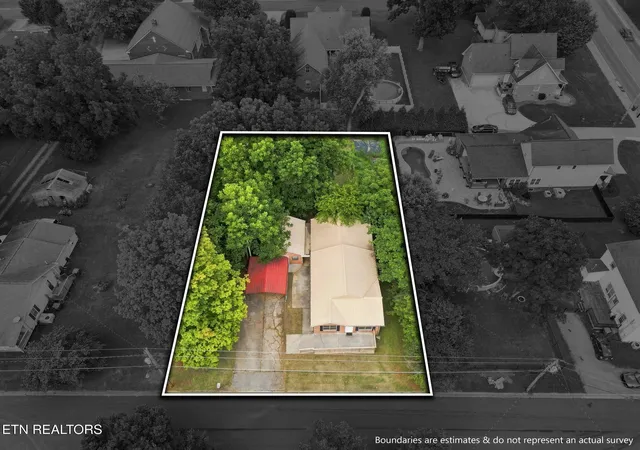 3rd image of 826 Columbus St, Maryville, TN 37804 | MLS# 1351824