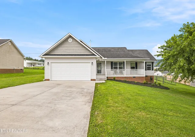 28th image of 126 West Dr, La Follette, TN 37766 | MLS# 1351886