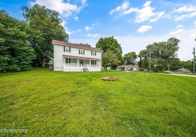 Photo 4 of Single family home for sale at 2127 Shipetown Rd, Mascot, TN 37806 | MLS# 1351873 | Listing updated on 2026-08-17