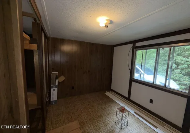 38th image of 131 Williams Cir, Rockwood, TN 37854 | MLS# 1352034