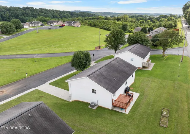 33rd image of 1011 Fox Run, Jefferson City, TN 37760 | MLS# 1352047