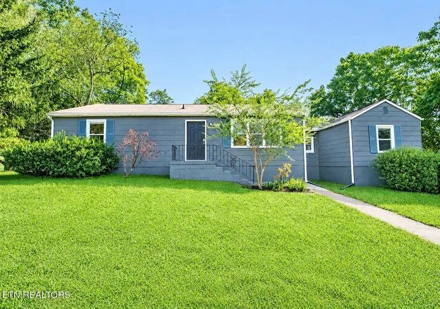 Photo 1 of Single family home for sale at 353 Volena Pl, Knoxville, TN 37920 | MLS# 1351898 | Listing updated on 2026-10-05