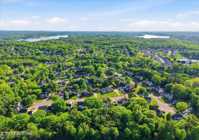 2nd image of 1301 Shadybrook Cove Ln, Knoxville, TN 37922 | MLS# 1351973