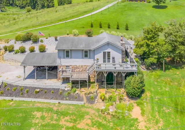 Photo 1 of Single family home for sale at 3091 Dutch Valley Rd, Washburn, TN 37888 | MLS# 1352449 | Listing updated on 2026-08-21