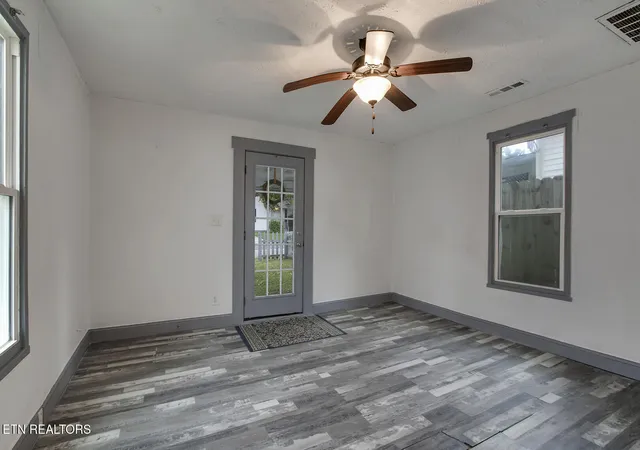 5th image of 2701 Barton St, Knoxville, TN 37917 | MLS# 1351968