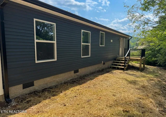 26th image of 135 Edgewood Blvd, Oneida, TN 37841 | MLS# 1351936