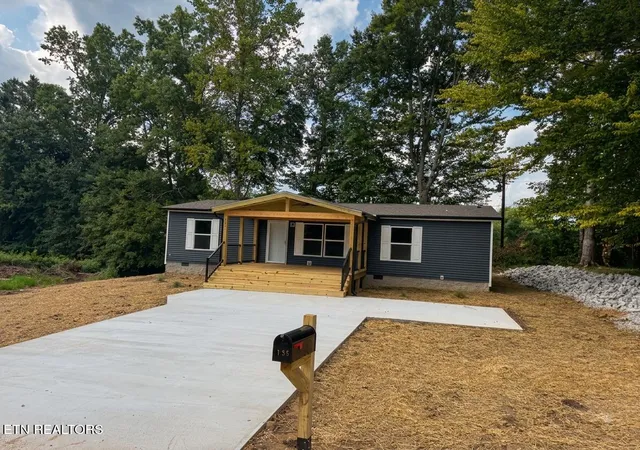 5th image of 135 Edgewood Blvd, Oneida, TN 37841 | MLS# 1351936