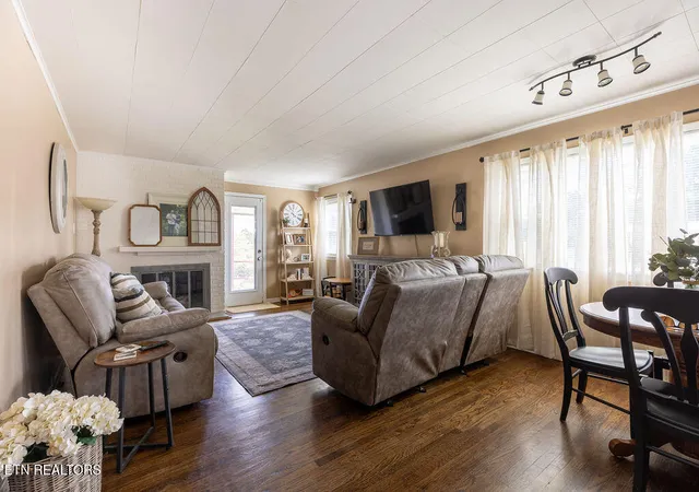 image of 101 Norwood Ln, Oak Ridge, TN 37830 | MLS# 1351917