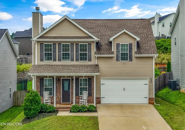 Photo 1 of Single family home for sale at 8319 Day Valley Rd, Powell, TN 37849 | MLS# 1352423 | Listing updated on 2026-09-18