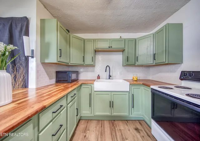 5th image of 1700 Iroquois St, Knoxville, TN 37915 | MLS# 1351959