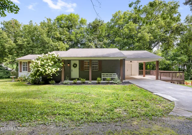 1st image of 4390 Mccloud Rd, Knoxville, TN 37938 | MLS# 1352113