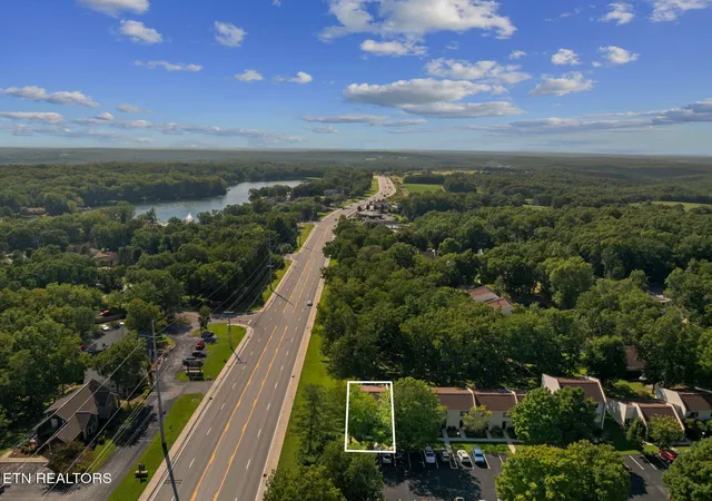 37th image of 37 Wilshire Heights Dr #37, Crossville, TN 38558 | MLS# 1352373