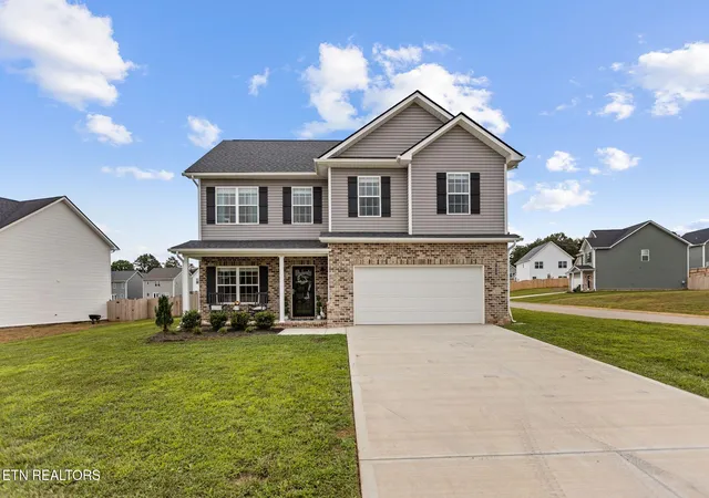 Photo 2 of Single family home for sale at 7677 Honey Oaks Rd, Corryton, TN 37721 | MLS# 1351980 | Listing updated on 2026-09-16