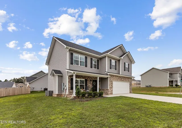 Photo 3 of Single family home for sale at 7677 Honey Oaks Rd, Corryton, TN 37721 | MLS# 1351980 | Listing updated on 2026-09-16