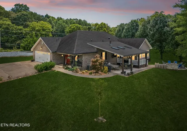 Photo 1 of Sale Pending at 4110 Ardrock Dr, Knoxville, TN 37914 | MLS# 1351972 | Listing updated on 2026-09-09