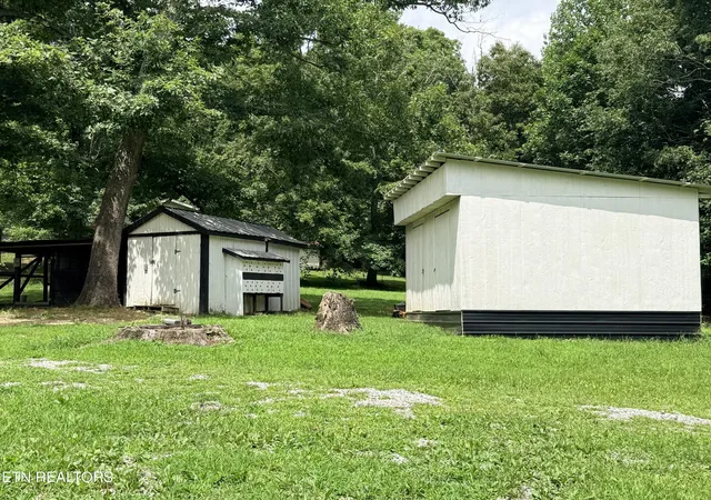 4th image of 586 Rugby Hwy, Robbins, TN 37852 | MLS# 1351986