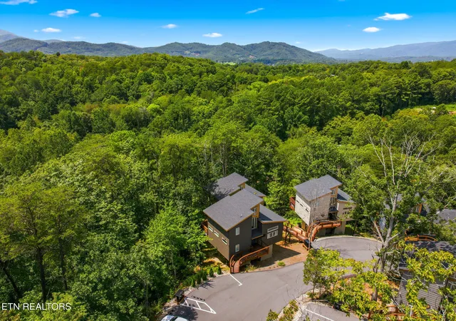 37th image of 2385 Forge Hideaway Loop #unit 4, Pigeon Forge, TN 37863 | MLS# 1352020