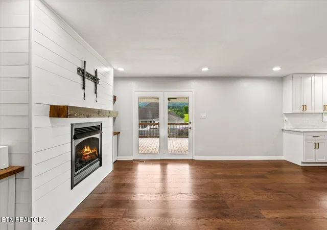 Photo 4 of Single family home for sale at 334 Indian Mound Cir, Jacksboro, TN 37757 | MLS# 1352023 | Listing updated on 2026-10-07
