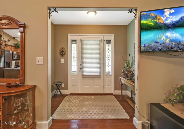 2nd image of 115 Glenwood Dr, Crossville, TN 38558 | MLS# 1352032