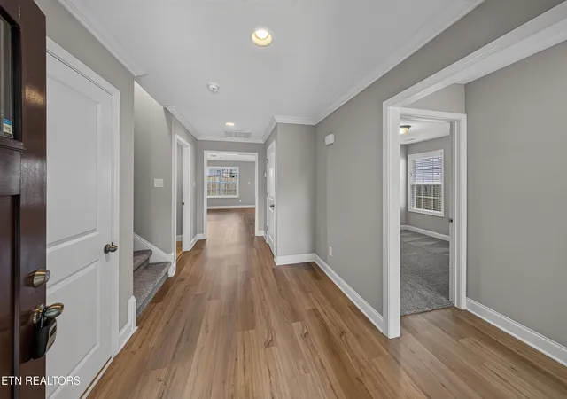 2nd image of 4852 Stoneyhurst Ln, Knoxville, TN 37918 | MLS# 1352261