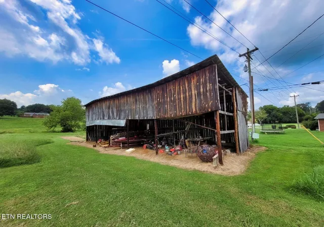 13th image of 3150 Robinson Creek Rd, Morristown, TN 37813 | MLS# 1352030