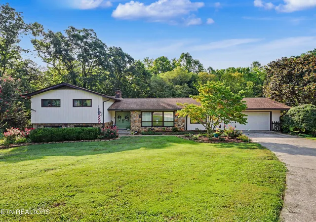 2nd image of 135 Terisu Cir, Powell, TN 37849 | MLS# 1352033