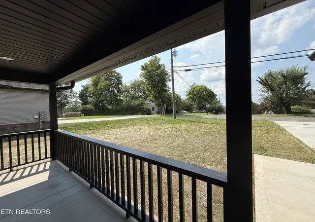 4th image of 2512 Patrick Ave, Maryville, TN 37804 | MLS# 1352158