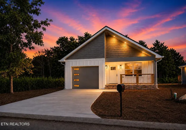 Photo 2 of Single family home for sale at 2506 Limestone Ct, Sevierville, TN 37876 | MLS# 1352084 | Listing updated on 2026-10-07