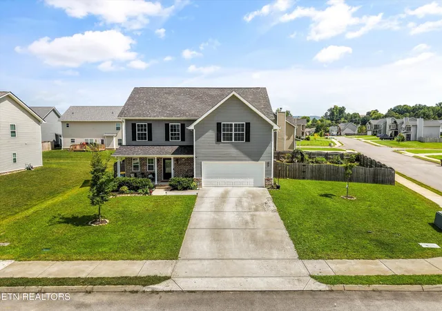 3rd image of 2701 Farmhouse Dr, Maryville, TN 37803 | MLS# 1352059