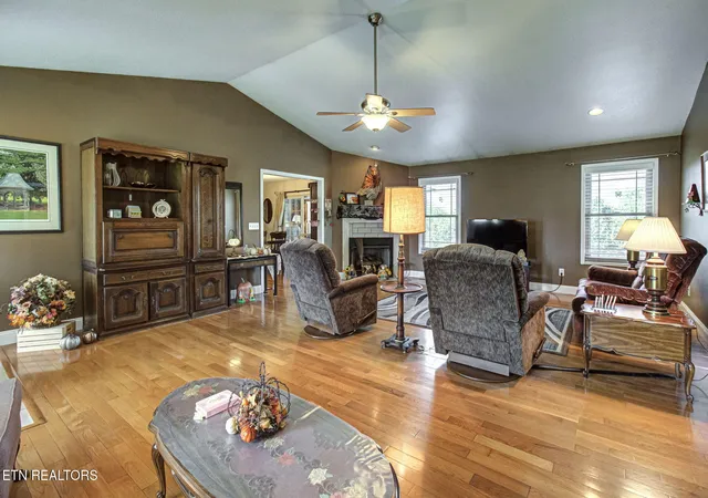 Photo 2 of Single family home for sale at 3090 Shaconage Trl, Sevierville, TN 37876 | MLS# 1352177 | Listing updated on 2026-09-10