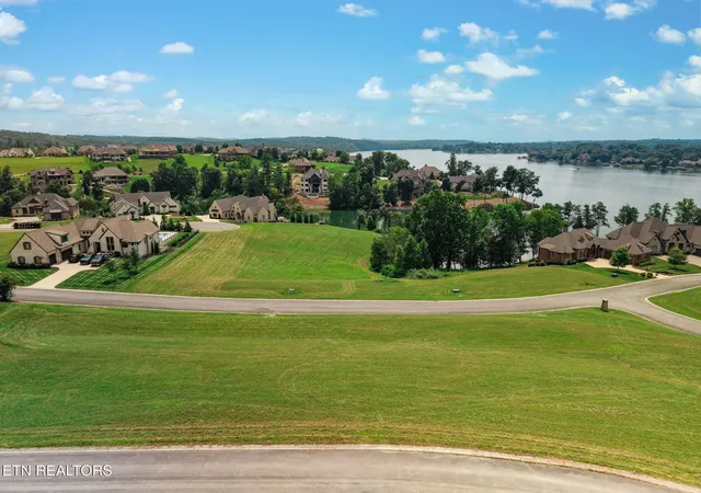 2nd image of 967 Castaway Ln, Lenoir City, TN 37772 | MLS# 1352065