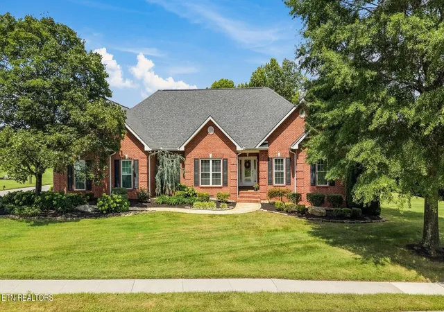 2nd image of 1450 Saint Ives Blvd, Alcoa, TN 37701 | MLS# 1352429