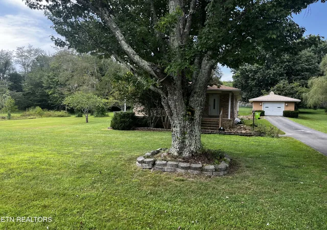 22nd image of 48 Fallingbrook Dr, Crossville, TN 38555 | MLS# 1352122