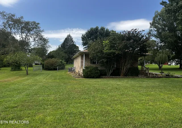 2nd image of 48 Fallingbrook Dr, Crossville, TN 38555 | MLS# 1352122