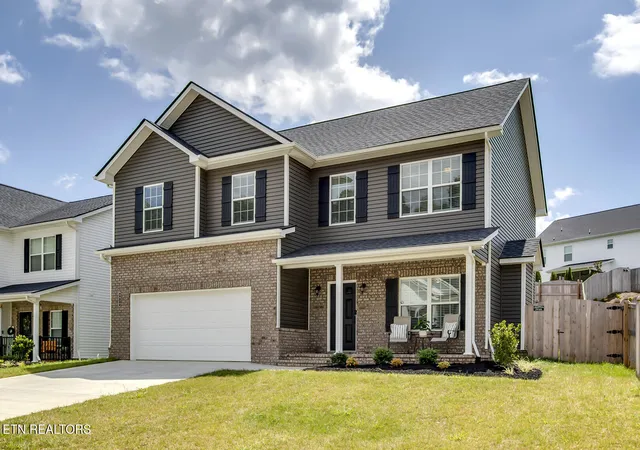 Photo 3 of Single family home for sale at 8030 Tree Line Ln, Corryton, TN 37721 | MLS# 1352479 | Listing updated on 2026-09-16