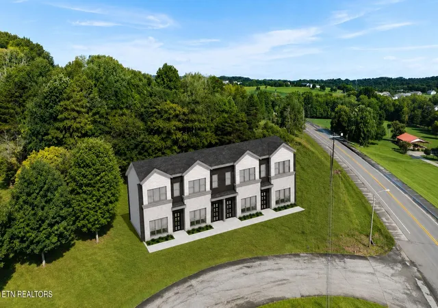 2nd image of 124 Holt Dr, Loudon, TN 37774 | MLS# 1352116