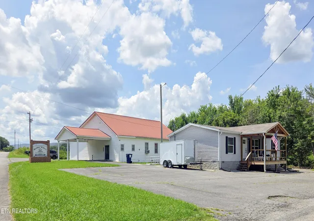 1st image of 15215 Old State Hwy 28, Pikeville, TN 37367 | MLS# 1352104